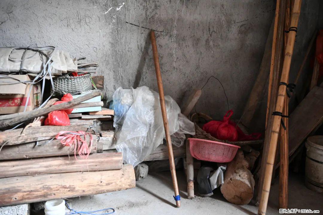 全网追的“扁担女孩”,找了一份暑假工,时薪12元 - 阿里生活资讯 - 阿里28生活网 al.28life.com